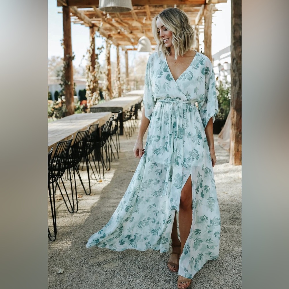 Baltic Born - Kia Kimono - Sage Floral